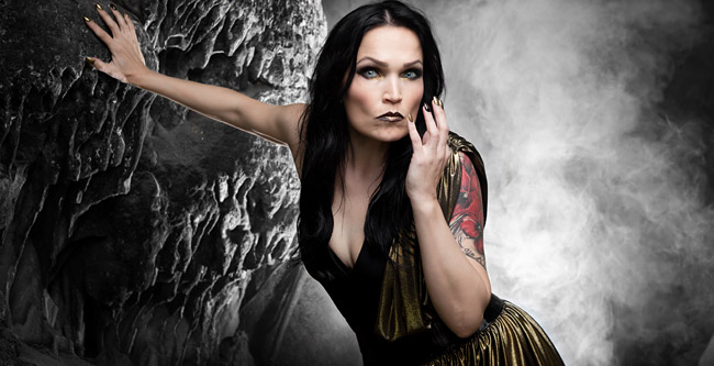 Tarja-200205a