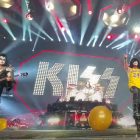 Kiss-201014a