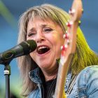 Suzi-Quatro-201205a