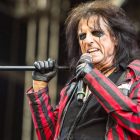 Alice-Cooper-210329a