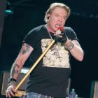 Guns-n-Roses-210806a