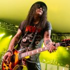 Slash-211019a