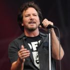 Eddie-Vedder-211118a