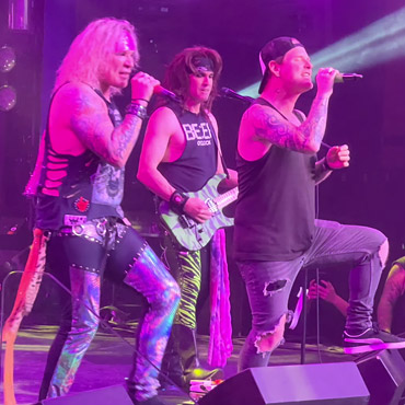 Steel-Panther-220130a