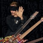 Steve-Vai-220113a