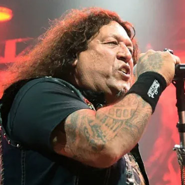 Chuck-Billy-220330a