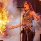 Floor-Jansen-220310a