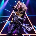 Def-Leppard-230505a