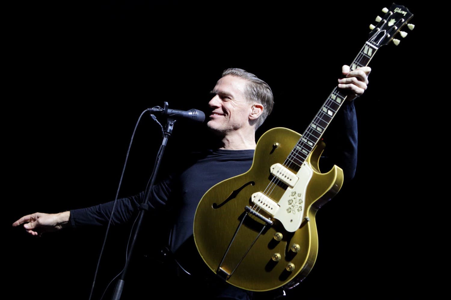 Bryan Adams 240826