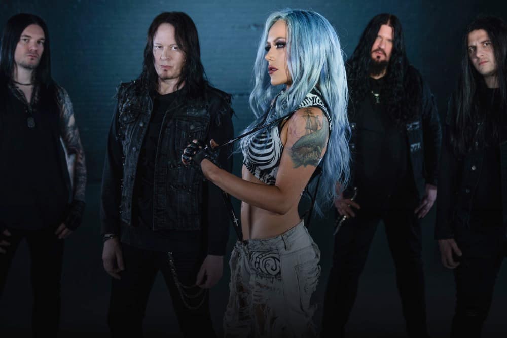 Arch Enemy 241004