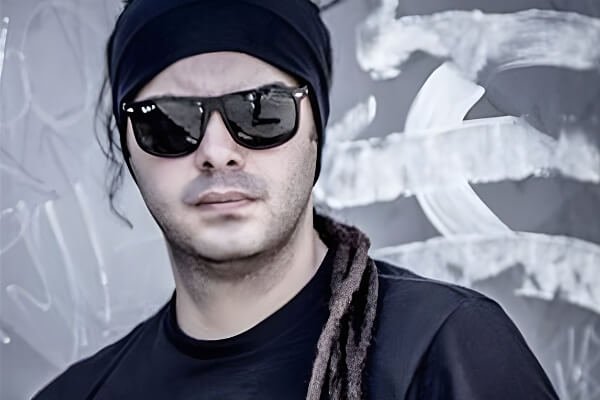 Vinicius Neves 240328