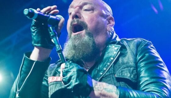 Paul-Dianno-251130-768x513