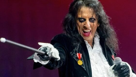 Alice Cooper 260125