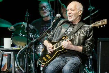 Peter Frampton 260115