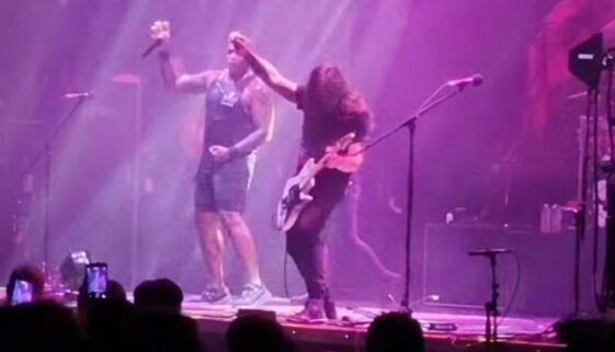 Sepultura 260322