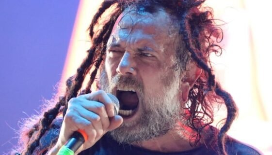 Six Feet Under 260311