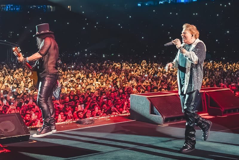 Guns-N-Roses-Monsters-SP-260406