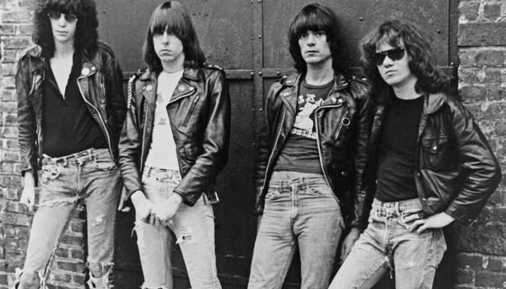 Ramones-260423