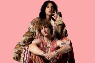 Stanley-Simmons-260406