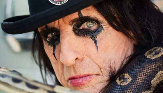 Alice-Cooper-260512