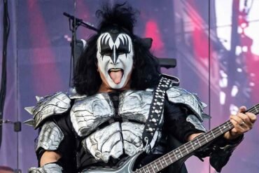 Kiss-260507