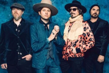 Rival-Sons