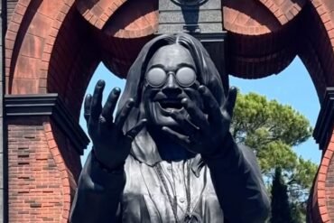 Estatua-de-Ozzy