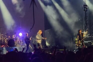 Motley-Crue