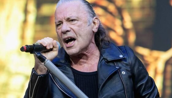 Bruce-Dickinson