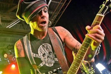 Dregen-Backyard-Babies-Hellacopters
