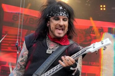 Motley-Crue-Nikki-Sixx