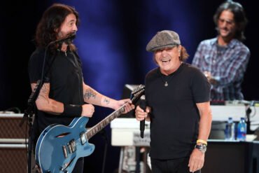 ACDC-Foo-Fighters