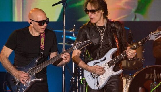 Satchvai-Joe-Satriani-Steve-Vai